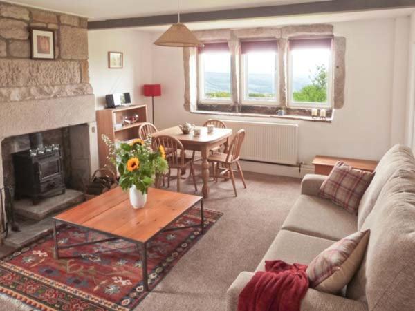 Knowle Lodge Mytholmroyd Экстерьер фото